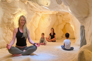 九寨沟九寨天堂温泉盐疗屋制作 都市边缘的度假宝地